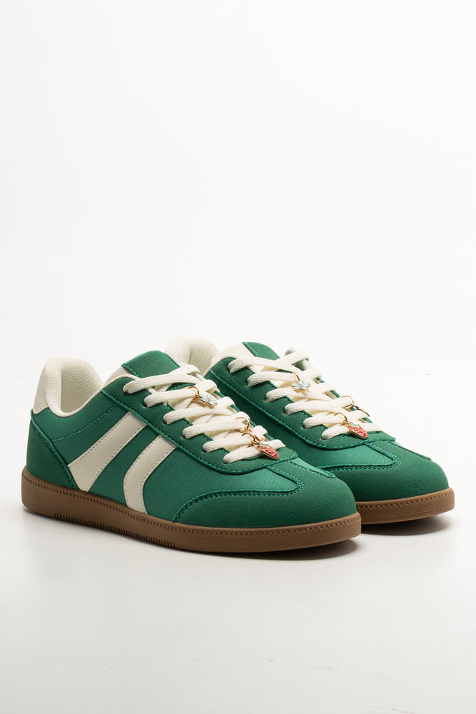 Retro Charm Sneakers Green