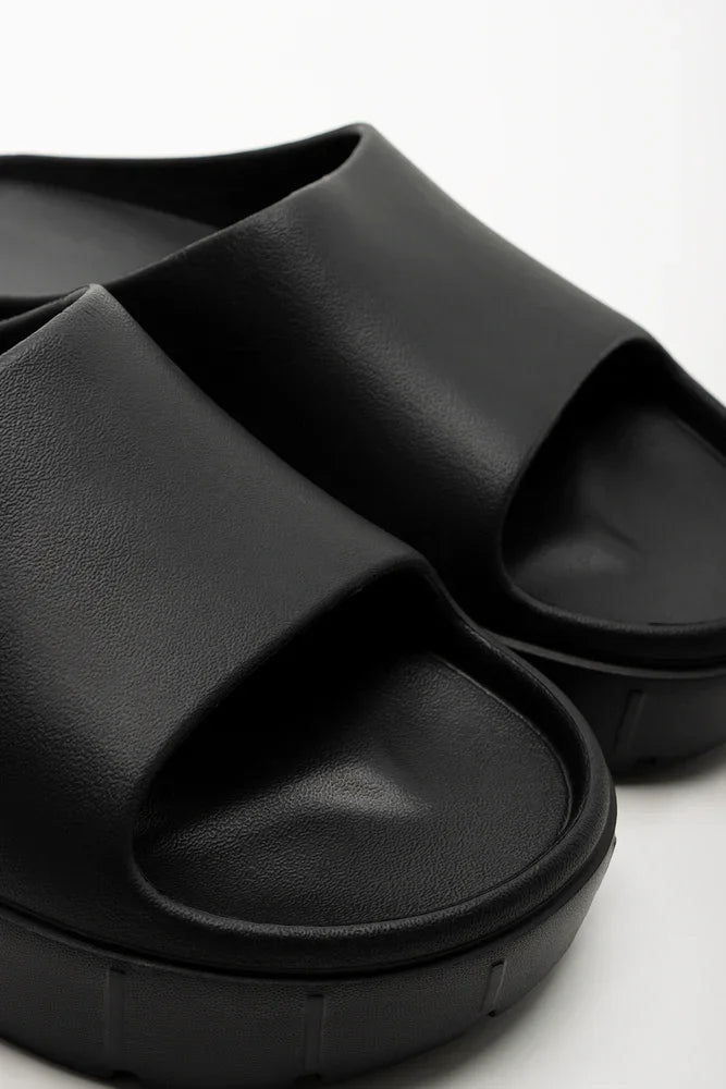 Platform Moulded Slides Black (2)