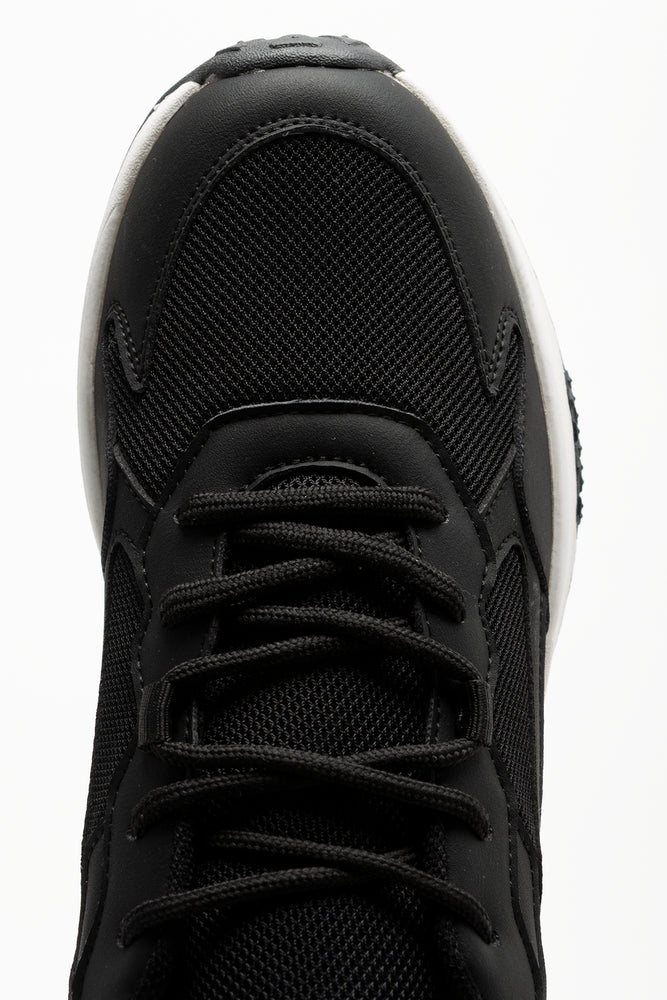 Retro Trainers Black (4)