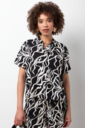 Swirl Short Sleeve Resort Shirt Black And Cream