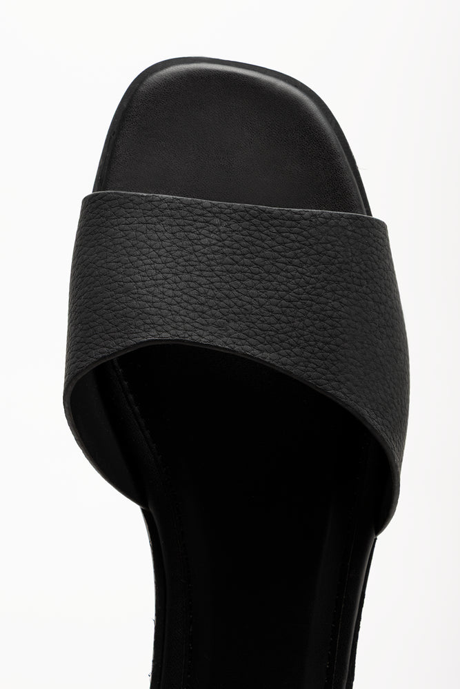 Mule Sandals Black (4)