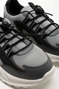 Trainers Grey (2)