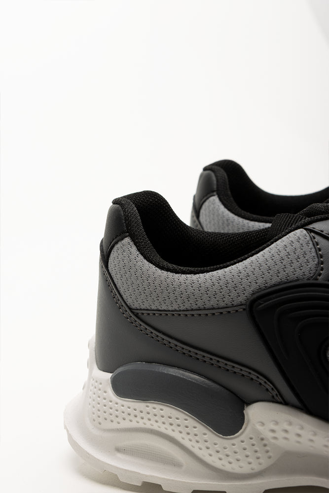 Trainers Grey (3)