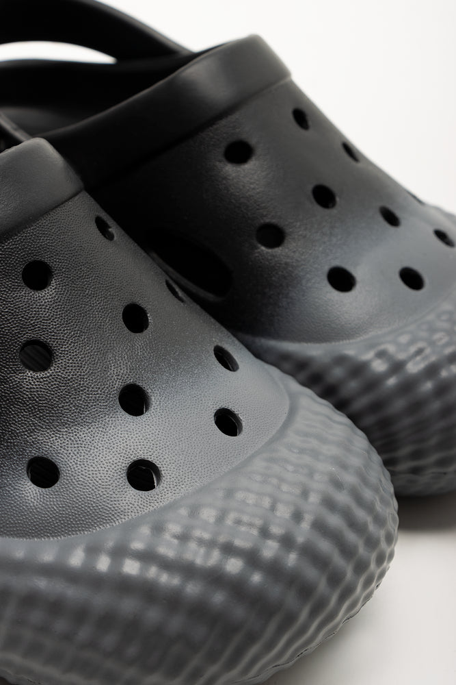 Clogs Black (2)