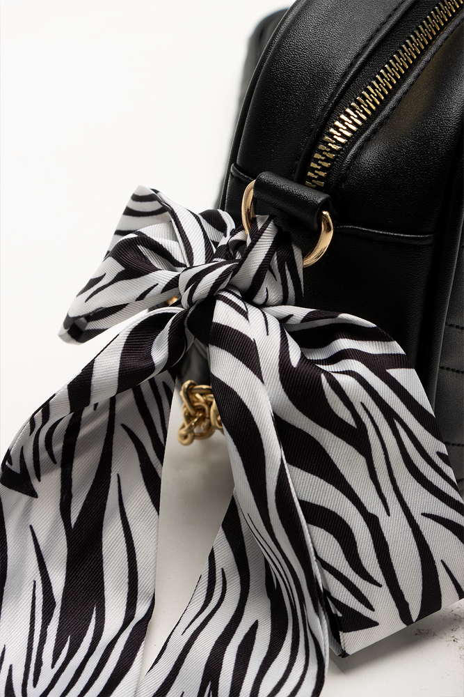 Quilted Camera Bag Black (4)