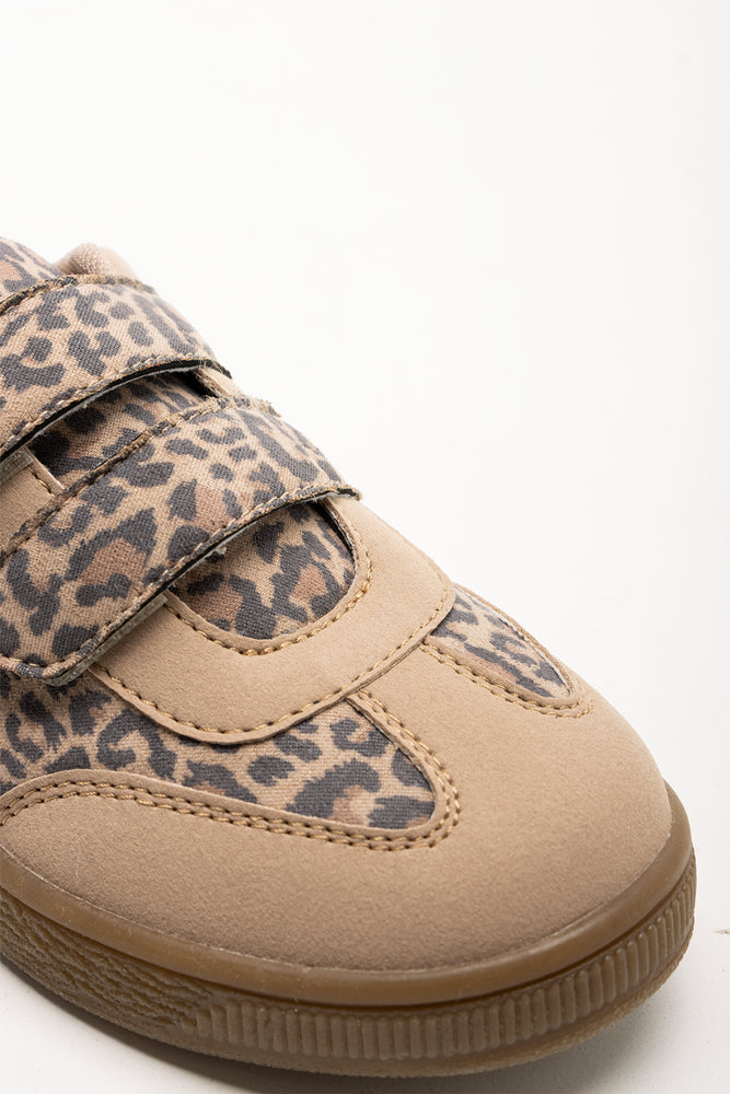 Retro Animal Print Sneakers (2)