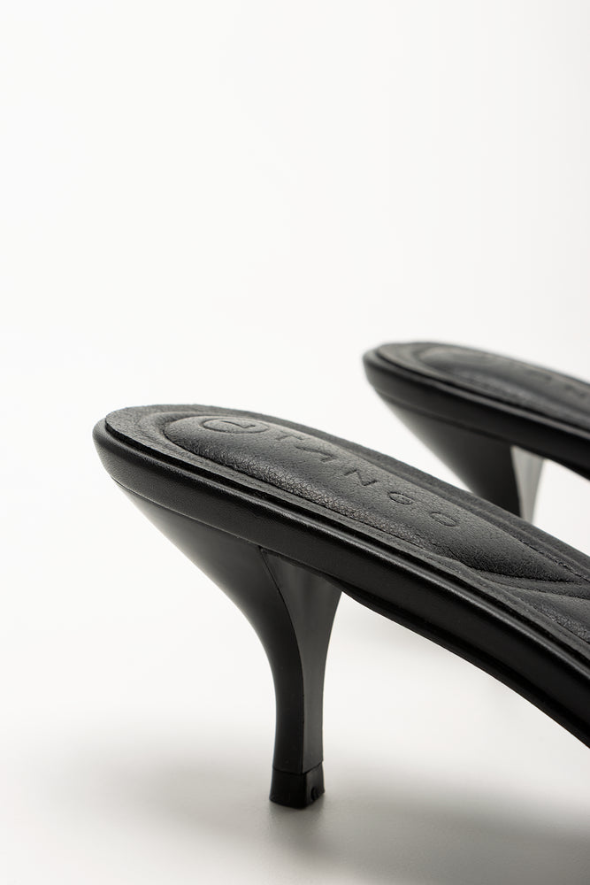Kitten Heel Mule Sandal Black (3)