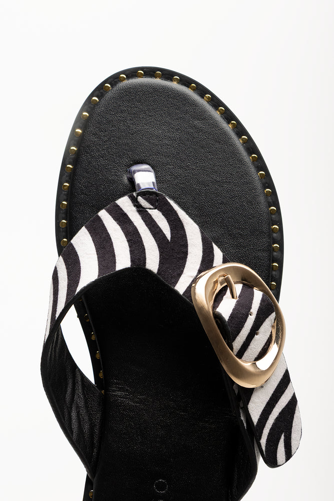 Thong Mule with Buckle Black (4)