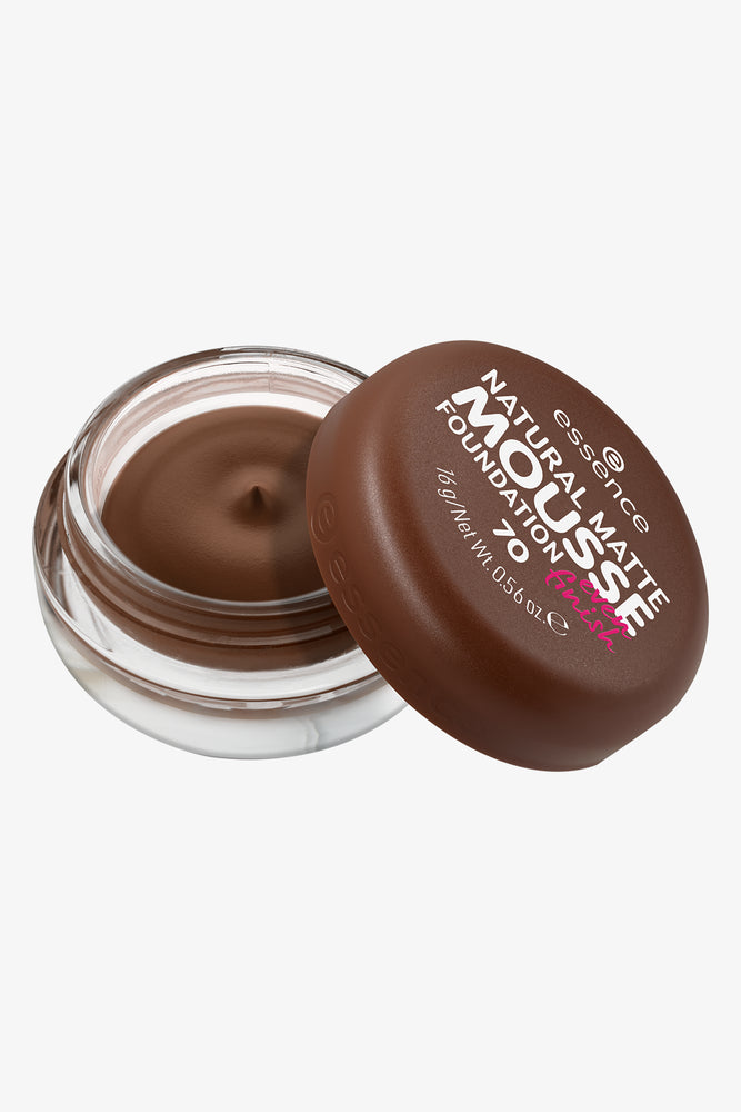 Essence natural Matte Mousse Foundation 70