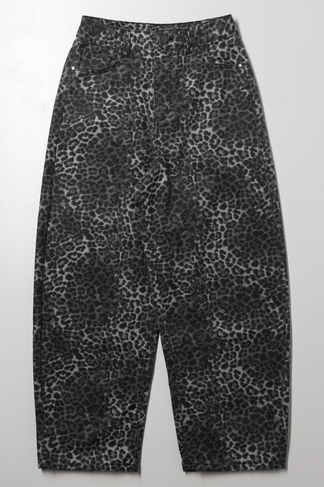 Barrel Leg Leopard Print Jeans