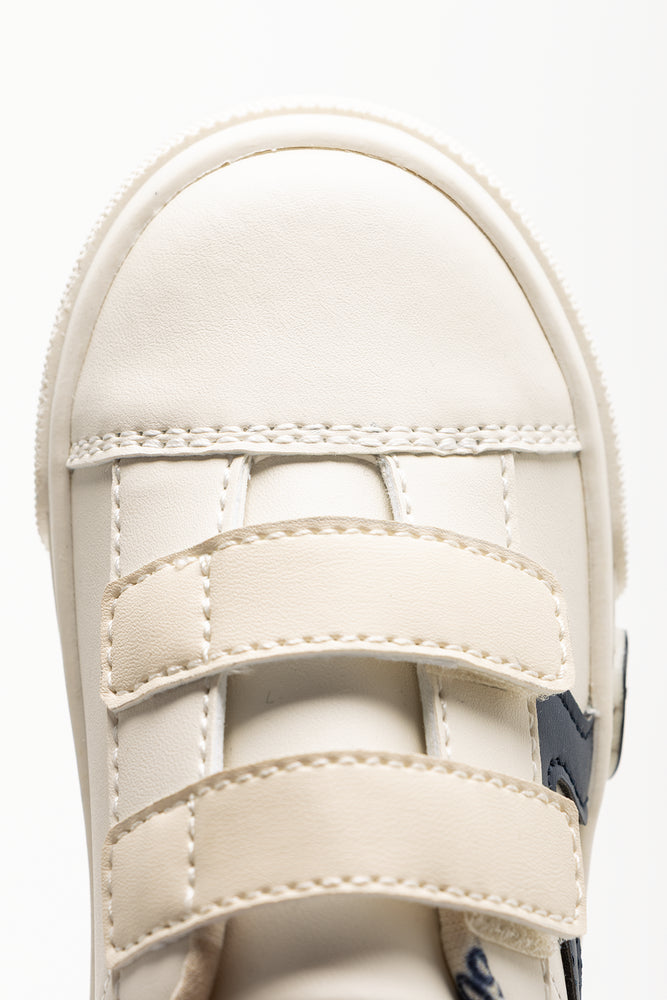 Smile Badge Sneakers White (4)