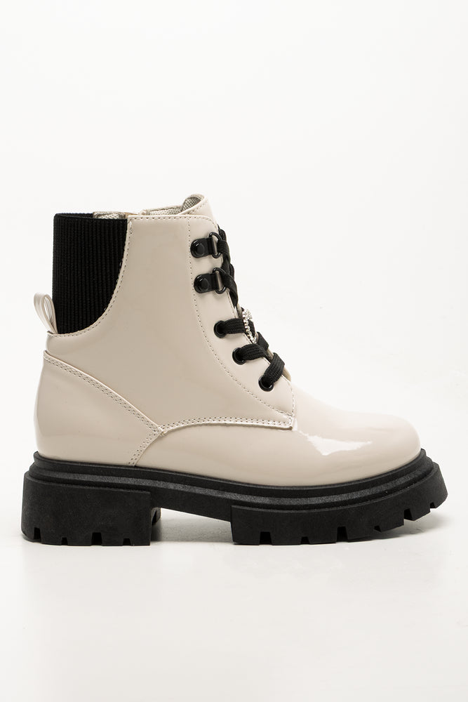 Lace Up Boots Natural
