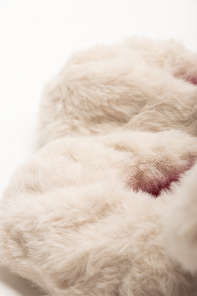 Bunny Slippers Natural (3)