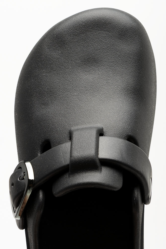 Clogs Black (4)