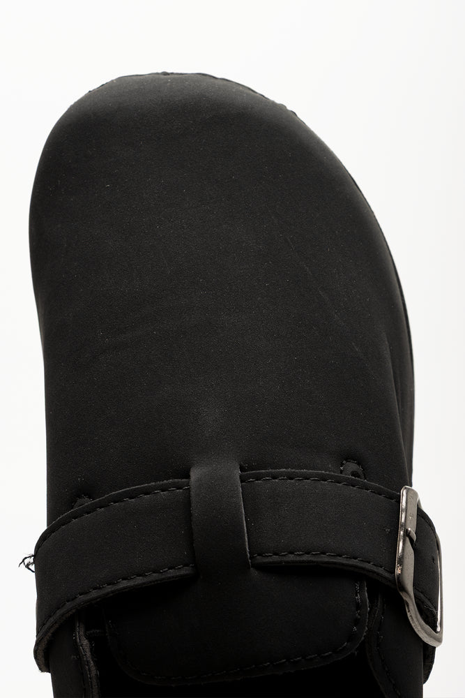 Mule Clogs Black (4)
