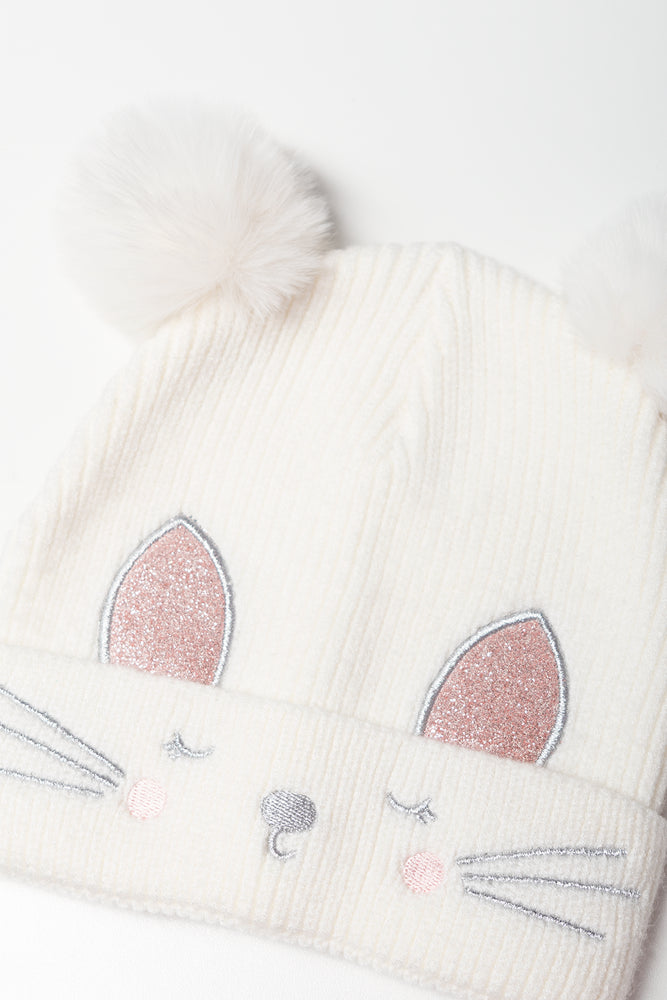 Beanie White (1)