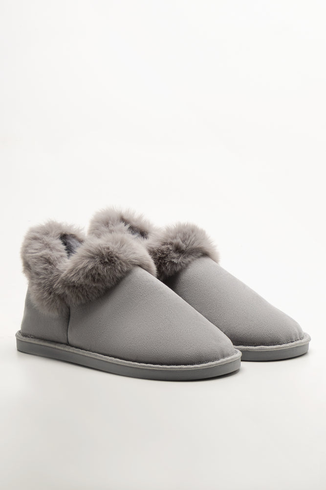 Closed Toe Slippers Grey