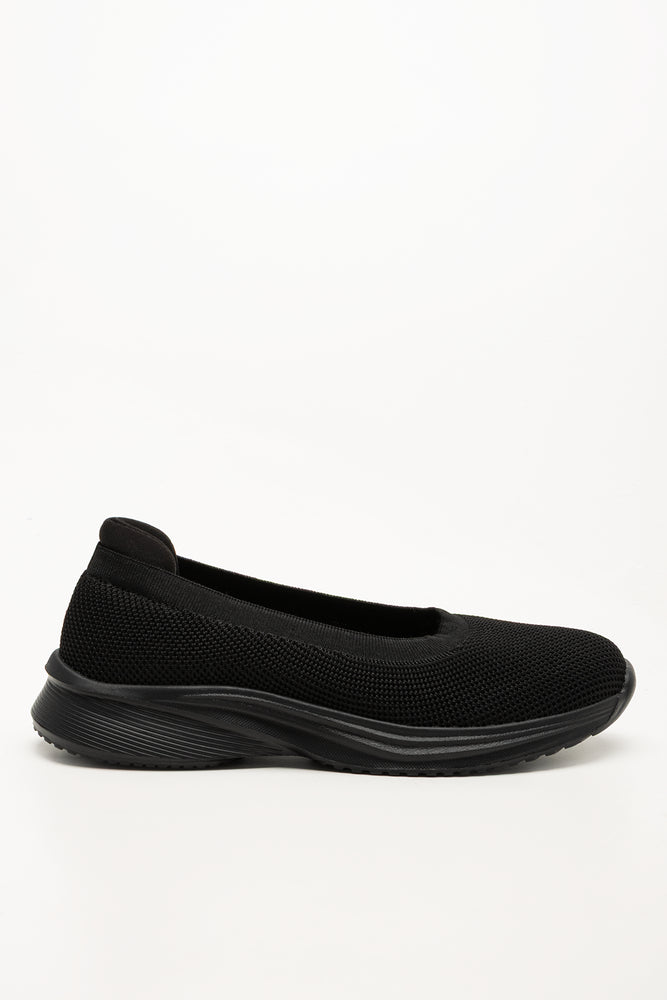 Knit Pump Trainers Black