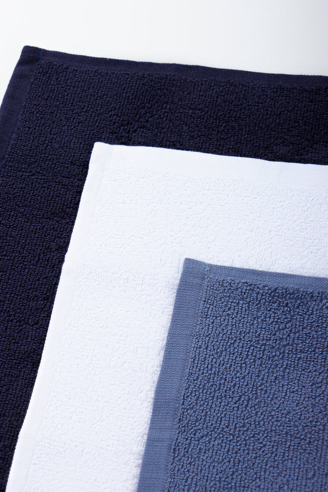 Blue & White 3 Pack Cotton Face Cloths (2)