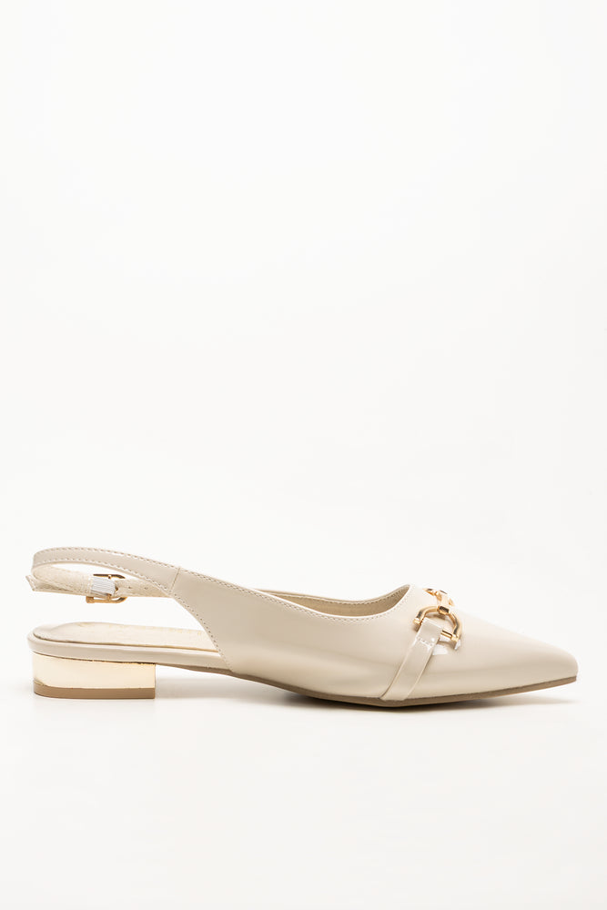 Pointy With Trim Shoes Cream