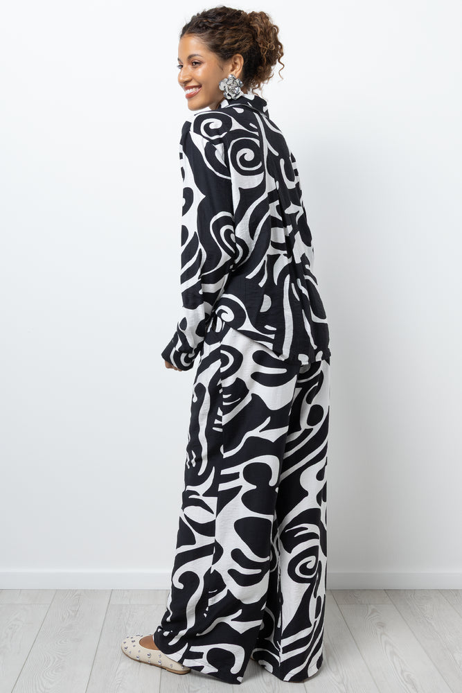 Crinkle Pants Black And White (2)