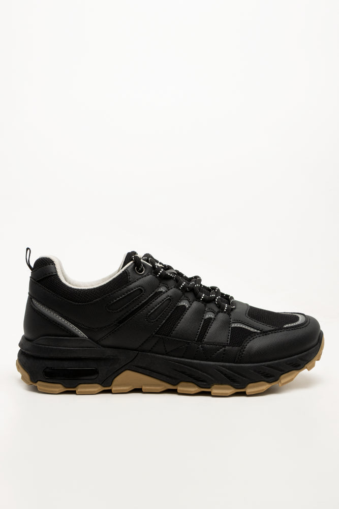 Sporty Outdoor Trainers Black