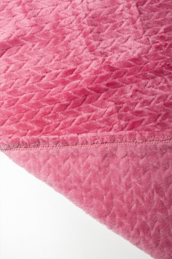 Textured Throw Pink (1)