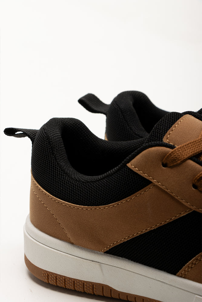 Skate Lace Up Sneakers Tan (3)