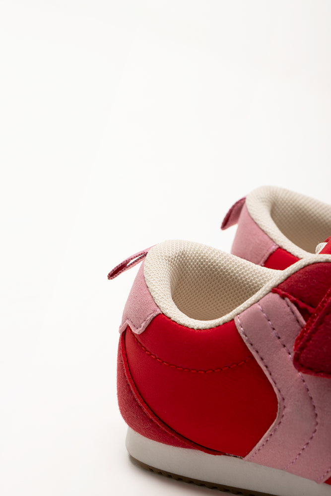 Retro Sneakers Red (3)