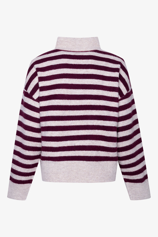 Long Sleeve Turtleneck Jersey Natural And Burgundy (1)