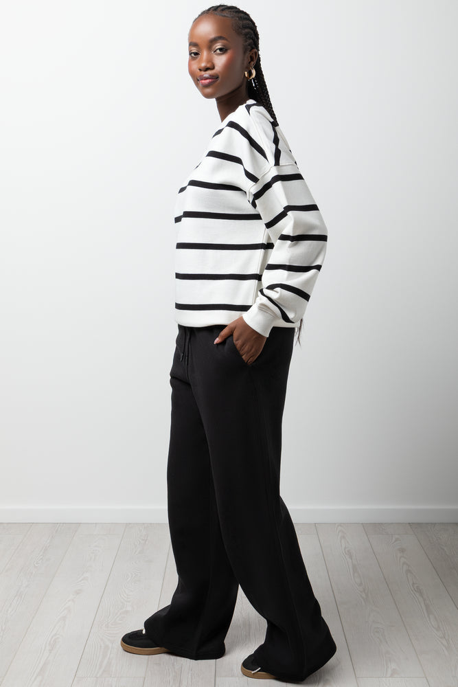 Stripe Crew Neck Tracktop Black And White (1)