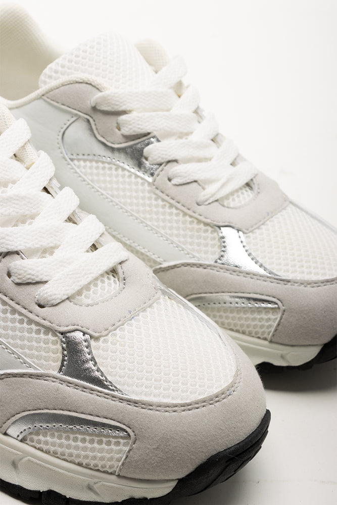 Mesh Trainers White (2)