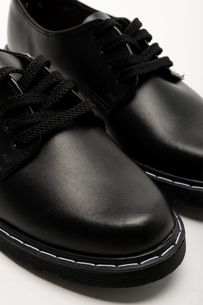 Younger Boys Buccaneer Shoes (2)