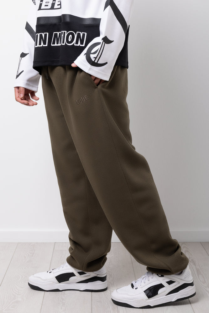 Trackpants Fatigue (1)