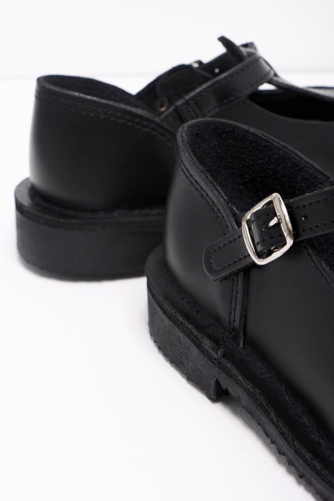 Girls Shoes Black Buccaneer (2)