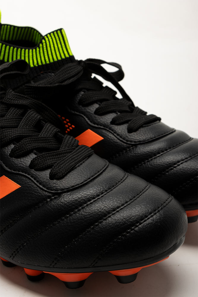 Soccer Boots Black (2)