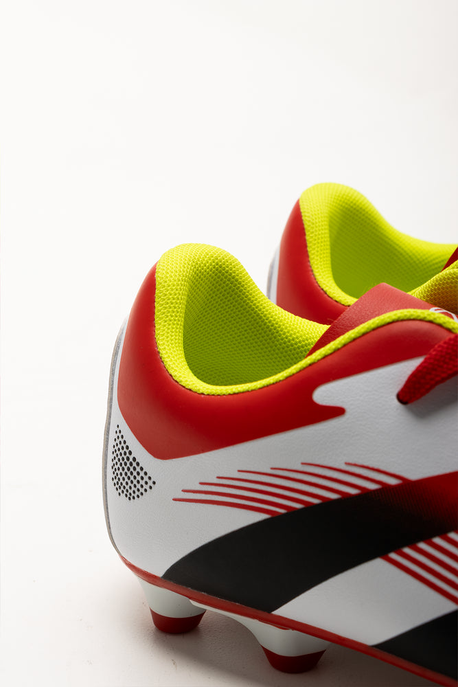 Soccer Boots White (3)
