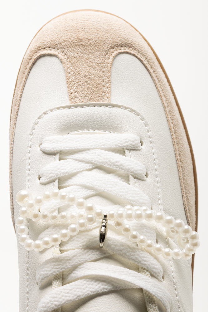 Pearl Charm Sneakers White (4)