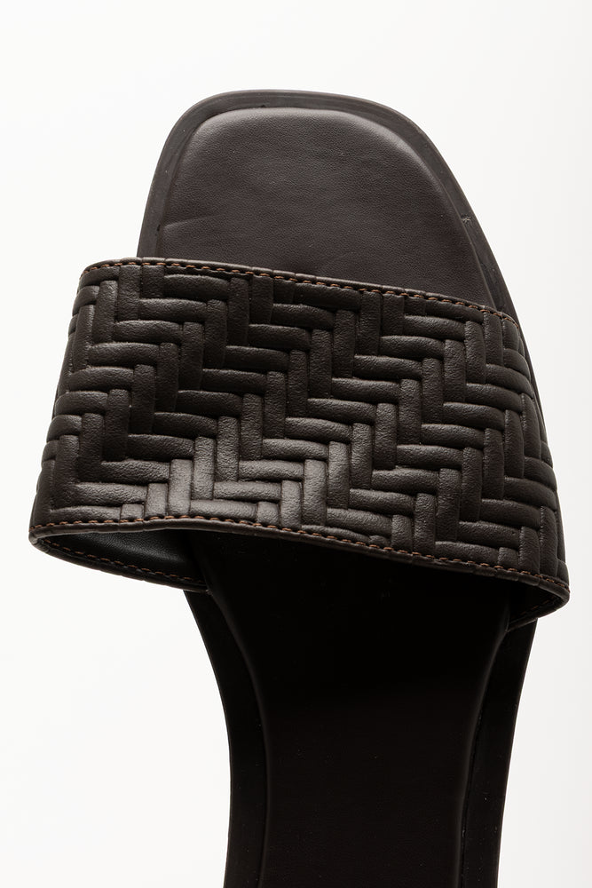 Weave Mule Sandals Brown (4)