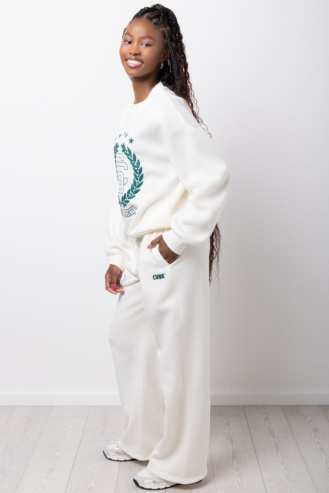 Milk Crew Neck Graphic Sweatshirt (1)