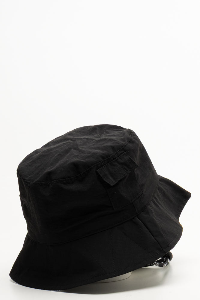 Black Adjustable Street Style Bucket Hat (1)