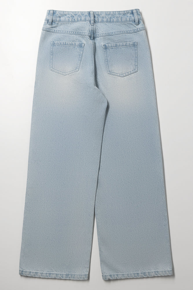 Light Wash Wideleg Denim Jeans (2)