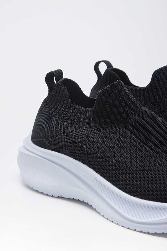 Slip On Trainers Black (3)