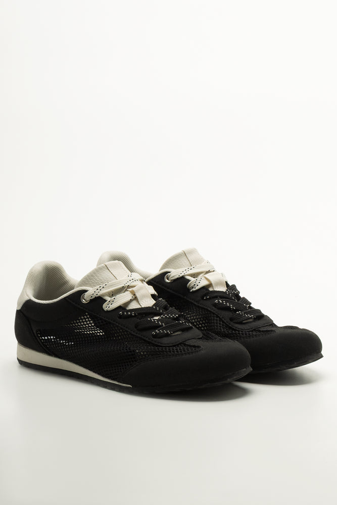 Black Mesh Flat Casual Sneakers