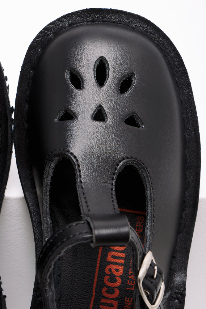 Black Buccaneer School Shoes (4)